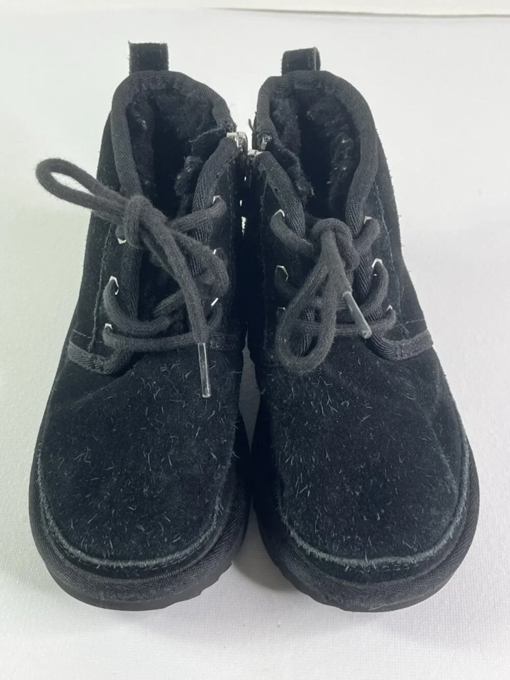 UGG Neumel II Unisex Kids US 12 Chukka Suede Black Lace-Up Zip Boy Girl Child